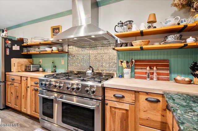 $999,900 | 153 Bay Street, Glens Falls, NY 12801