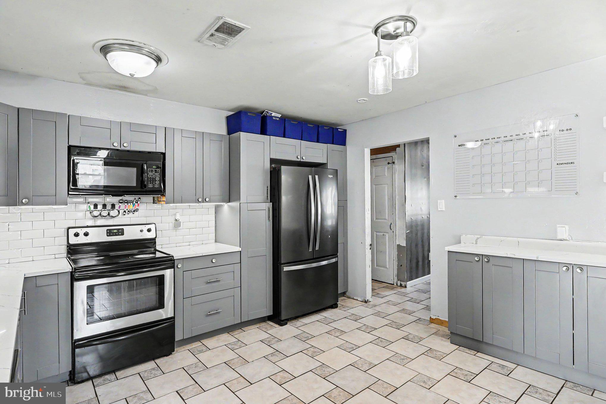 103 North Johnson Road Sterling, VA 20164 - Photo 7 of 25 Gallery Image 7