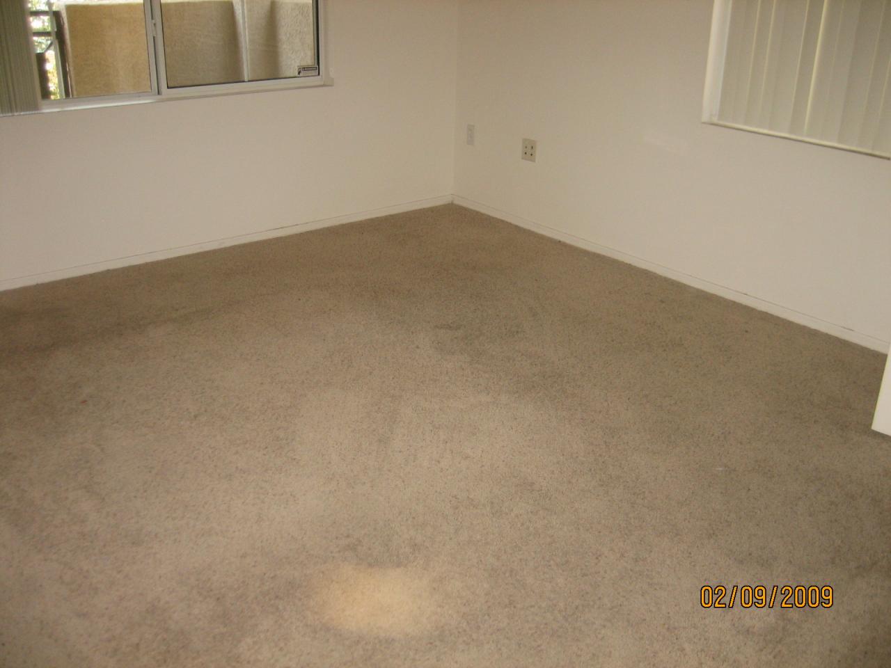 911 East Camelback Road, Unit 13 Phoenix, AZ 85014 - Photo 6 of 8 bedroom