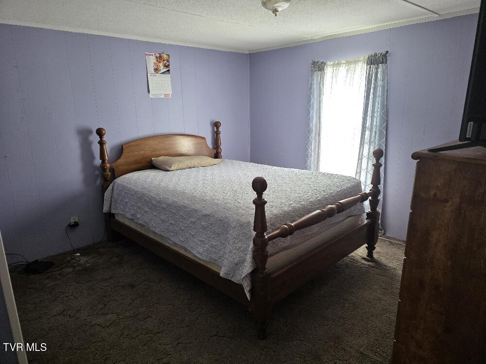 549 Peoples Road Bristol, TN 37620 - Photo 11 of 15 20260318_132145_resized