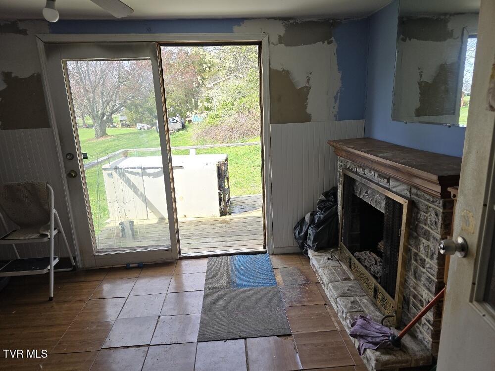 549 Peoples Road Bristol, TN 37620 - Photo 14 of 15 20260318_132802_004_resized