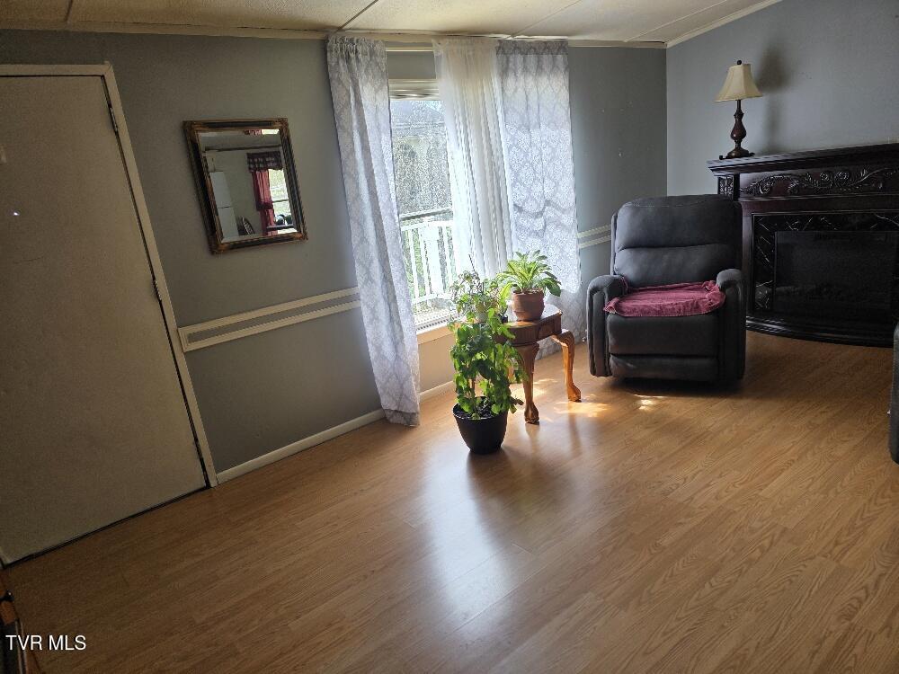 549 Peoples Road Bristol, TN 37620 - Photo 6 of 15 20260318_132442_resized