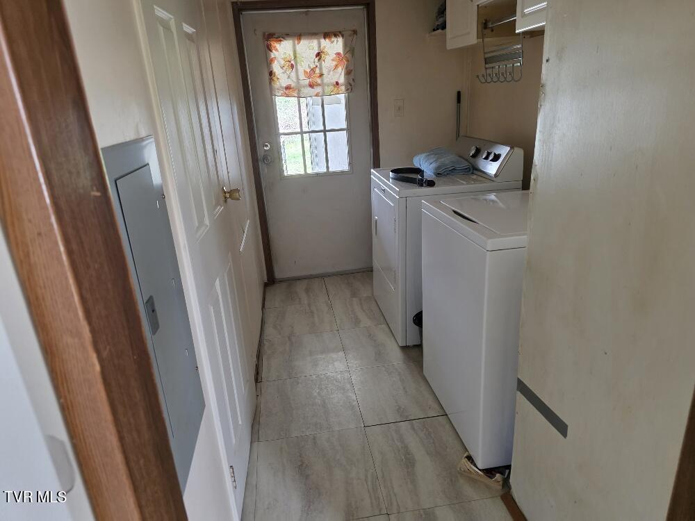 549 Peoples Road Bristol, TN 37620 - Photo 9 of 15 20260318_132741_resized