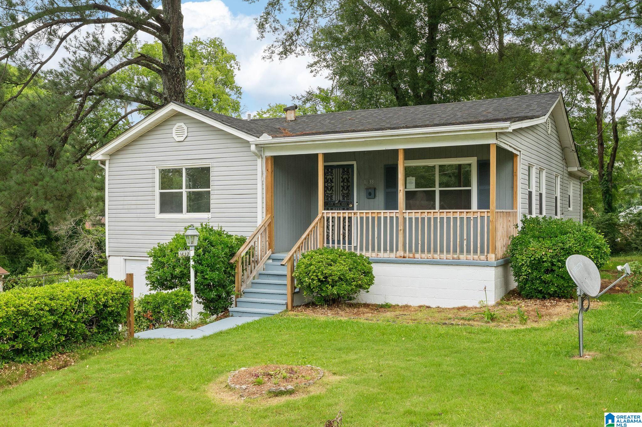 1633 Mims Street Southwest Birmingham, AL 35211 - Photo 1 of 31