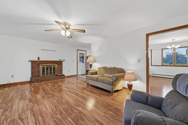 $350,000 | 158 Pleasant Street, Clinton, ME 04927