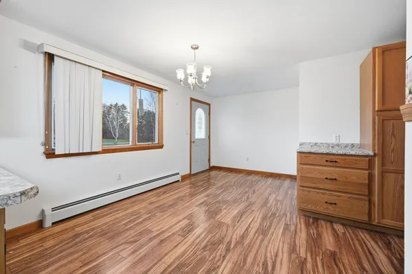 $355,000 | 158 Pleasant Street, Clinton, ME 04927