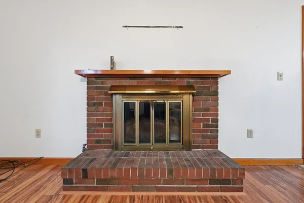 $355,000 | 158 Pleasant Street, Clinton, ME 04927