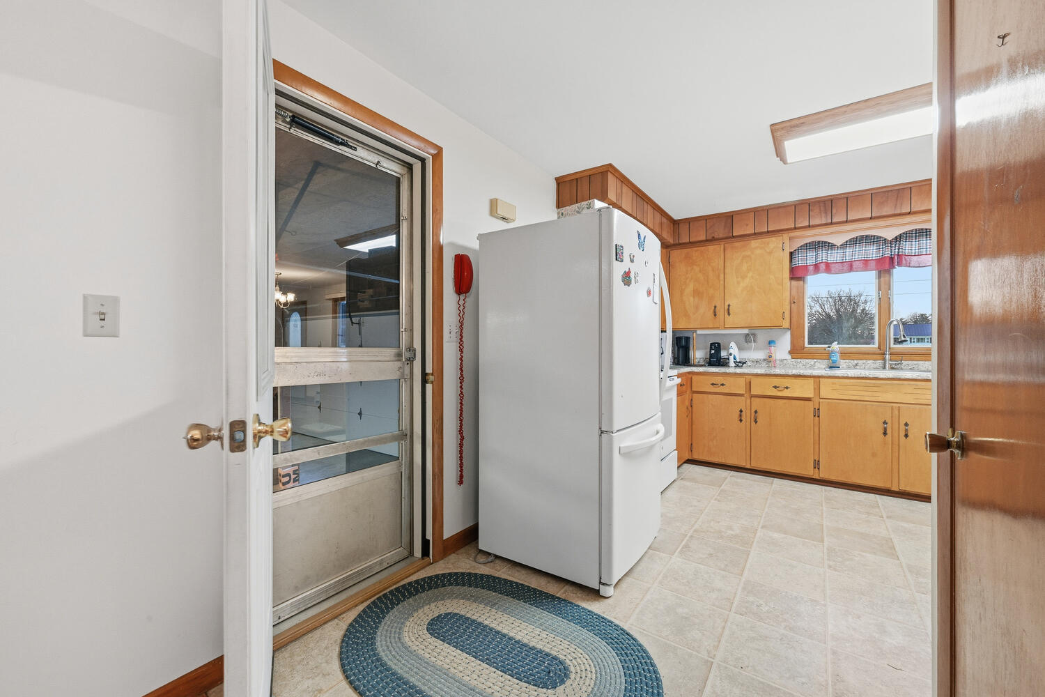 158 Pleasant Street Clinton, ME 04927 - Photo 20 of 55 158 Pleasant St Clinton-large-032-017-gr