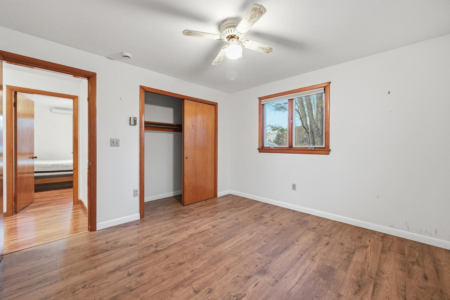 158 Pleasant Street Clinton, ME 04927 - Photo 25 of 55 158 Pleasant St Clinton-large-043-049-gr