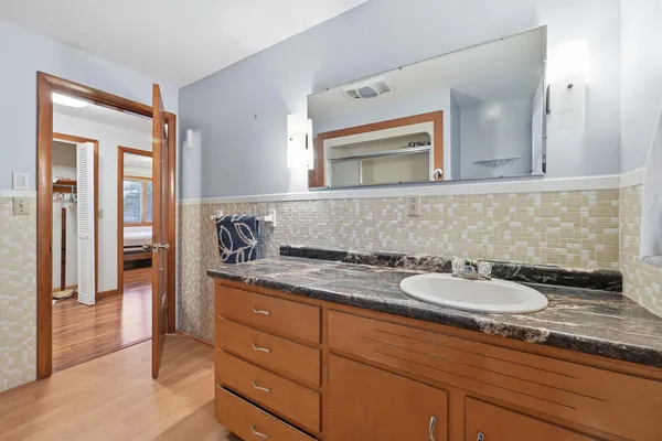 $355,000 | 158 Pleasant Street, Clinton, ME 04927