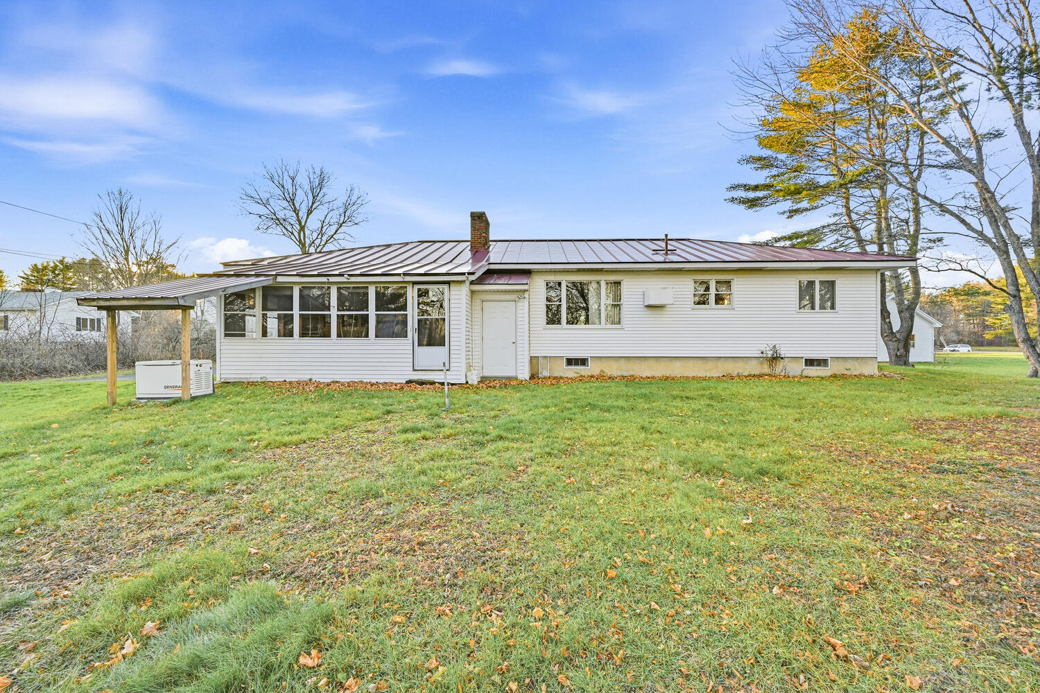 158 Pleasant Street Clinton, ME 04927 - Photo 44 of 55 158 Pleasant St Clinton-large-020-032-gr