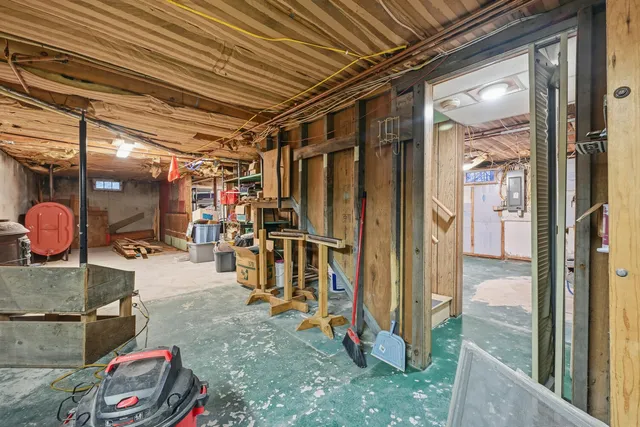 $350,000 | 158 Pleasant Street, Clinton, ME 04927