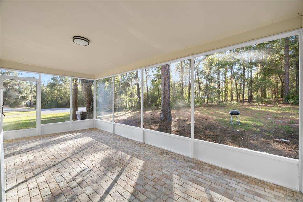 20045 Southwest 88th Place Road Dunnellon, FL 34431 - Photo 19 of 53 a view of outdoor space with porch