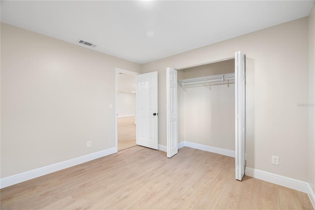 20045 Southwest 88th Place Road Dunnellon, FL 34431 - Photo 32 of 53 a view of an empty room