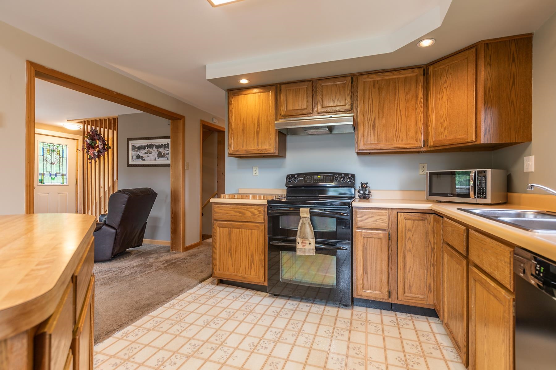 566 Glebe Mountain Road Windham, VT 05359 - Photo 14 of 40