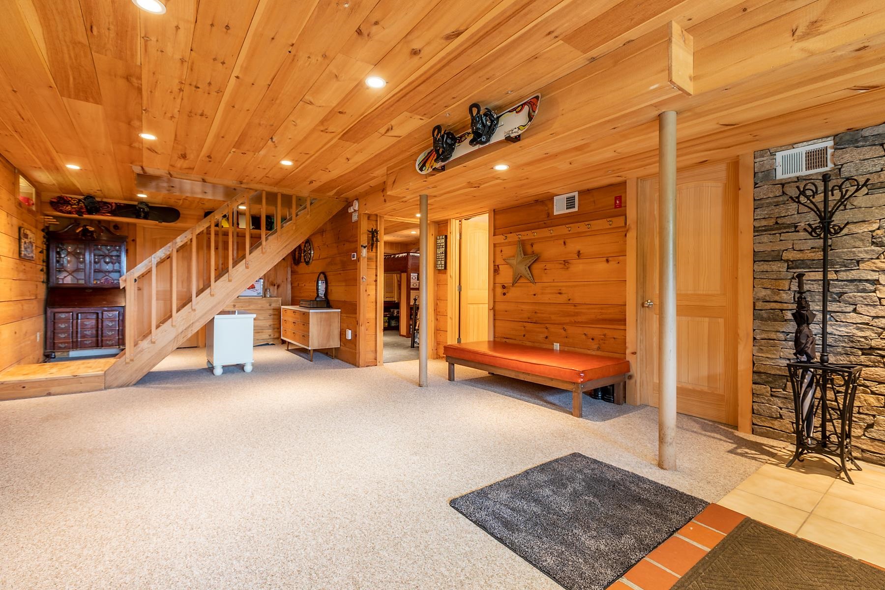 566 Glebe Mountain Road Windham, VT 05359 - Photo 15 of 40