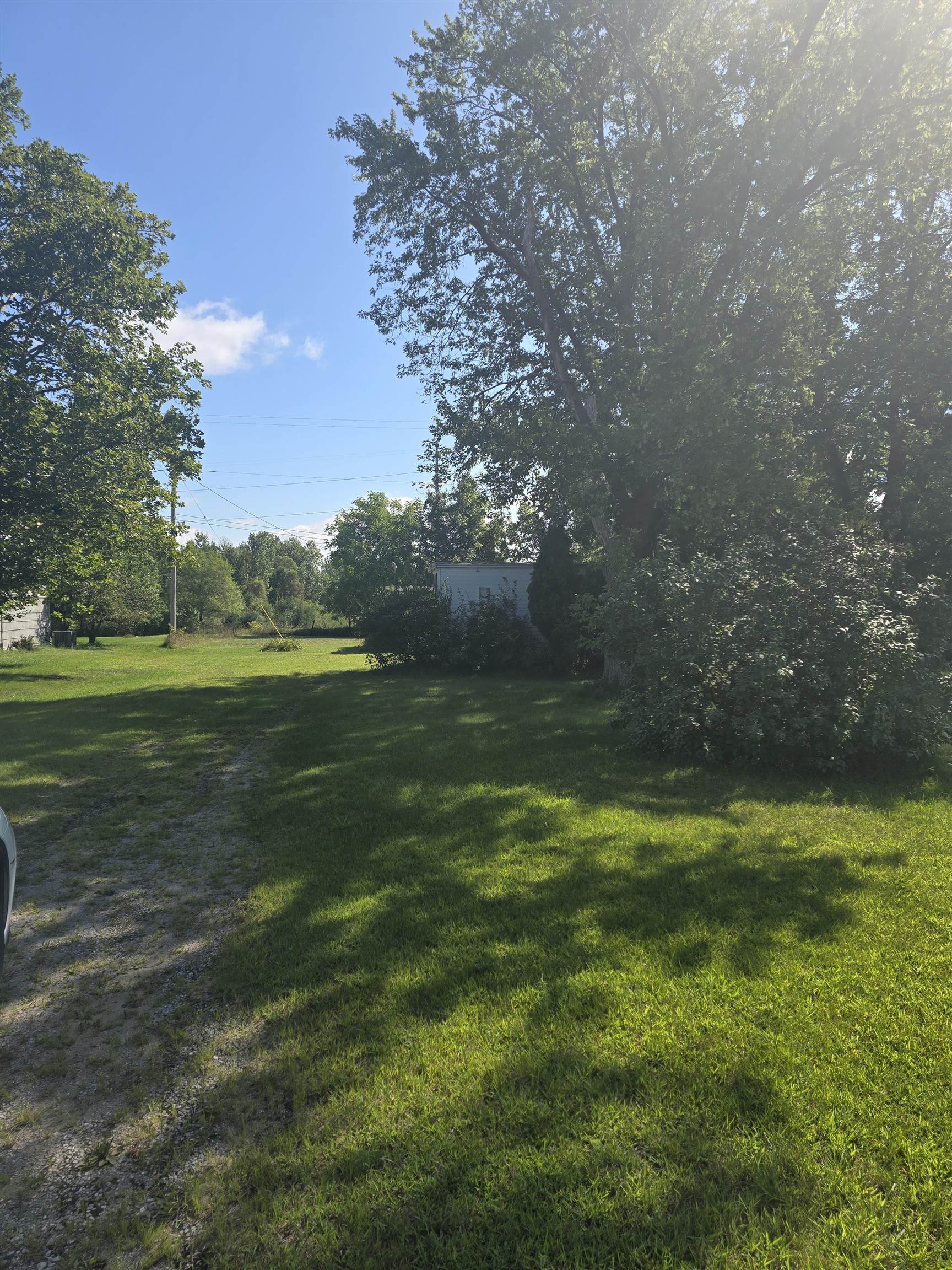 2323 South Huron Road Kawkawlin, MI 48631 - Photo 1 of 11
