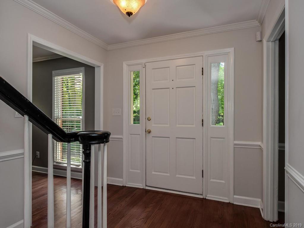2405 Cross Country Road Charlotte, NC 28270 - Photo 3 of 33 Gallery Image 3
