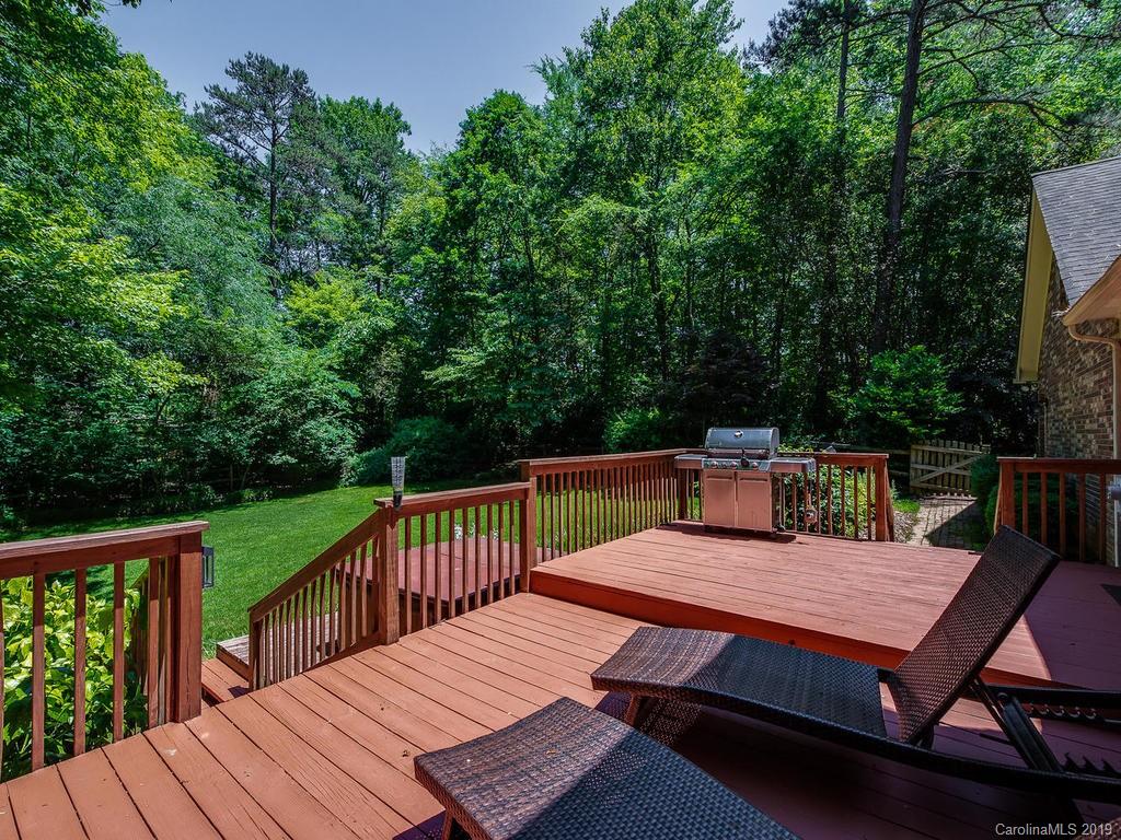 2405 Cross Country Road Charlotte, NC 28270 - Photo 28 of 33 Gallery Image 28