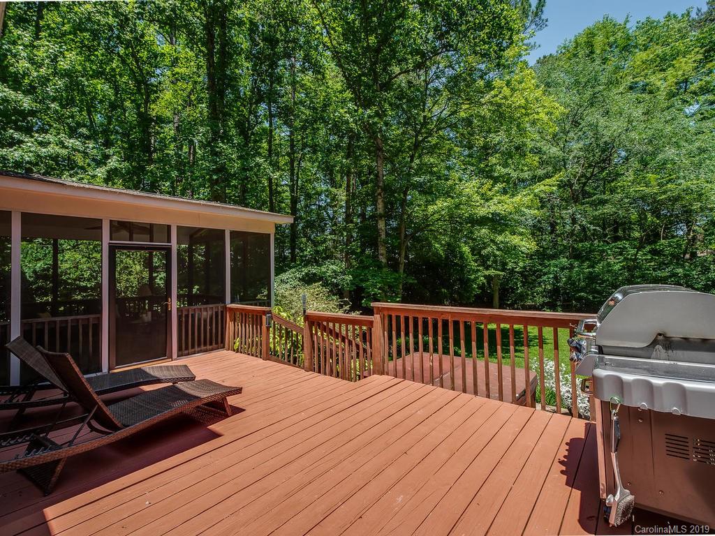2405 Cross Country Road Charlotte, NC 28270 - Photo 29 of 33 Gallery Image 29