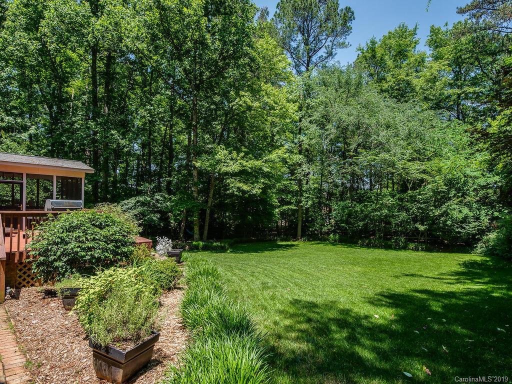 2405 Cross Country Road Charlotte, NC 28270 - Photo 30 of 33 Gallery Image 30