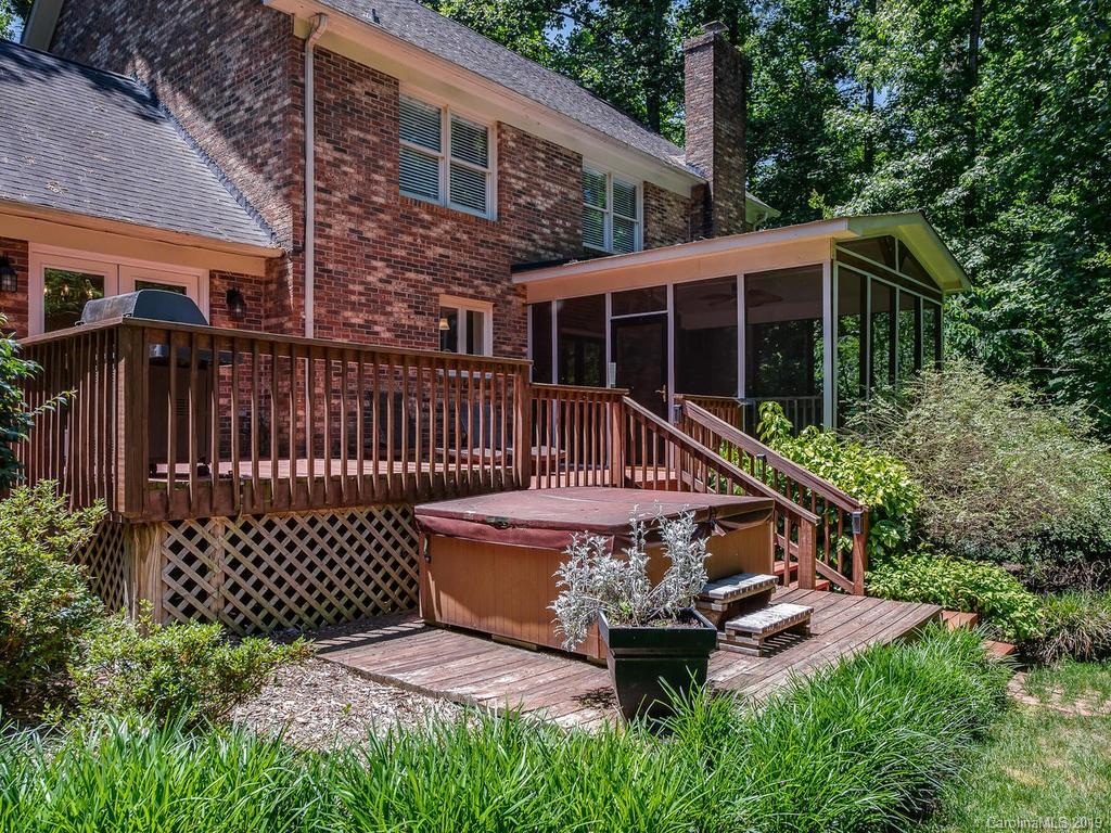 2405 Cross Country Road Charlotte, NC 28270 - Photo 32 of 33 Gallery Image 32