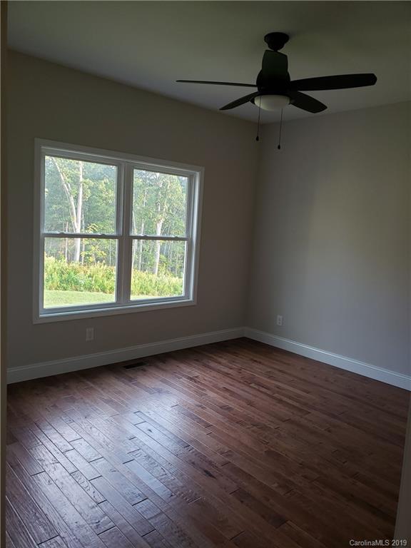 1033 Hillside Ridge Road Candler, NC 28715 - Photo 13 of 23 Gallery Image 13