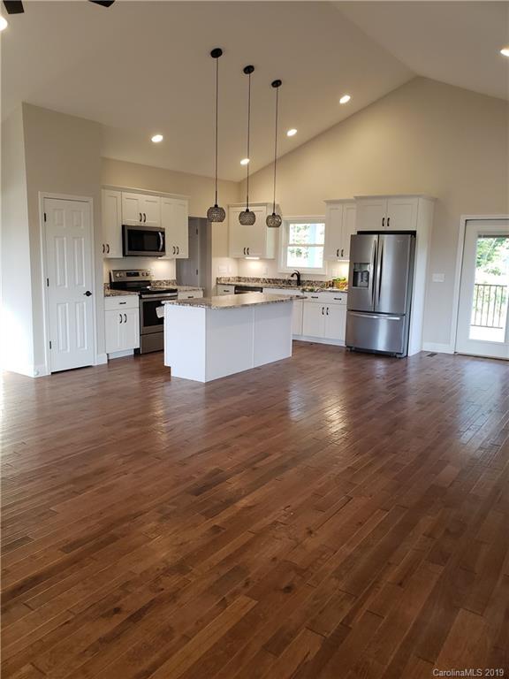 1033 Hillside Ridge Road Candler, NC 28715 - Photo 8 of 23 Gallery Image 8