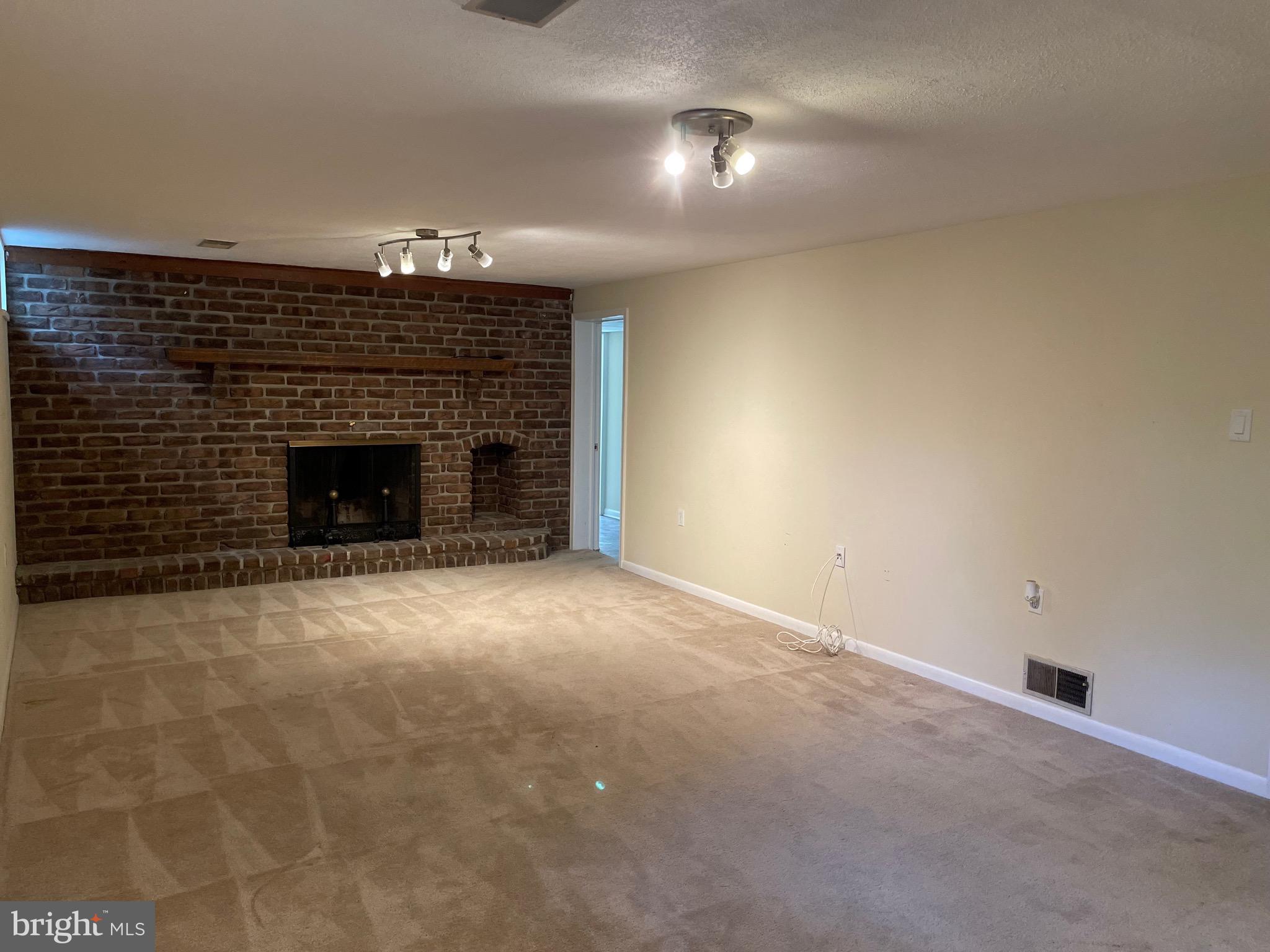 5445 Stone Road Frederick, MD 21703 - Photo 16 of 23