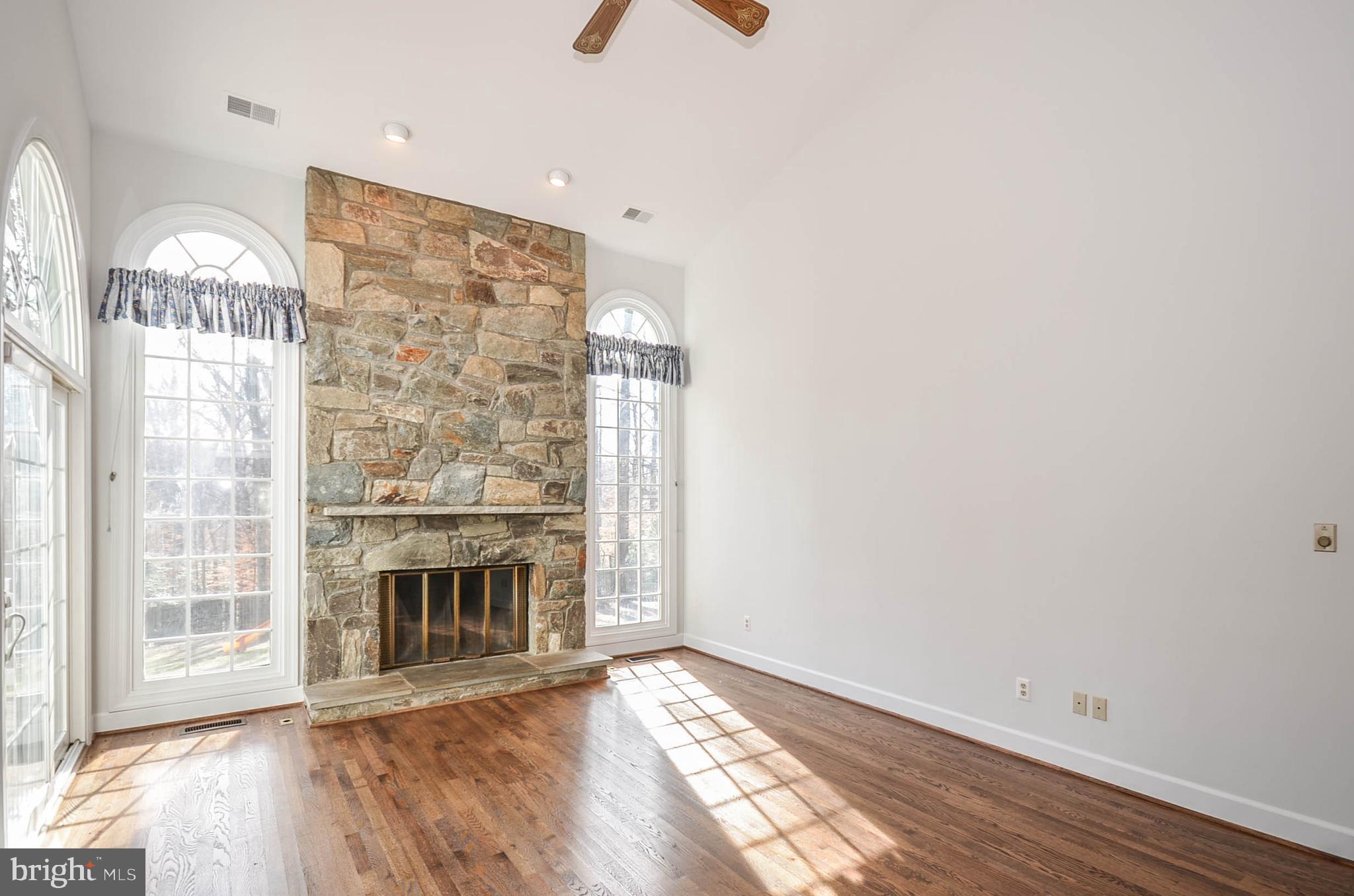 12009 Wetherfield Lane Potomac, MD 20854 - Photo 12 of 86 Durable quartz countertops