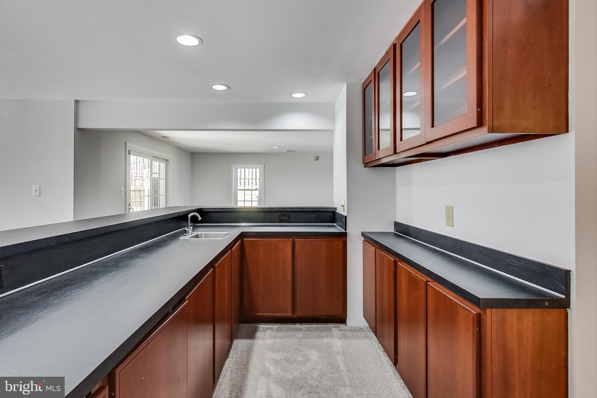 12009 Wetherfield Lane Potomac, MD 20854 - Photo 53 of 86 Enormous bar