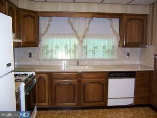 722 Kenmore Road Philadelphia, PA 19151 - Photo 5 of 6 Gallery Image 5