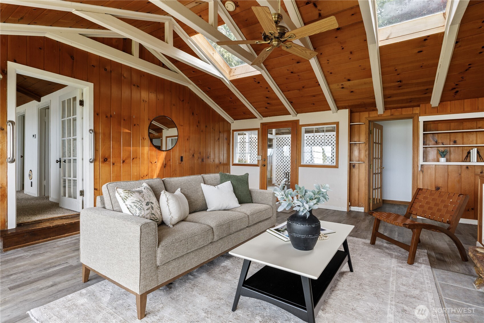 3115 Saratoga Road Langley, WA 98260 - Photo 11 of 40 Gallery Image 11