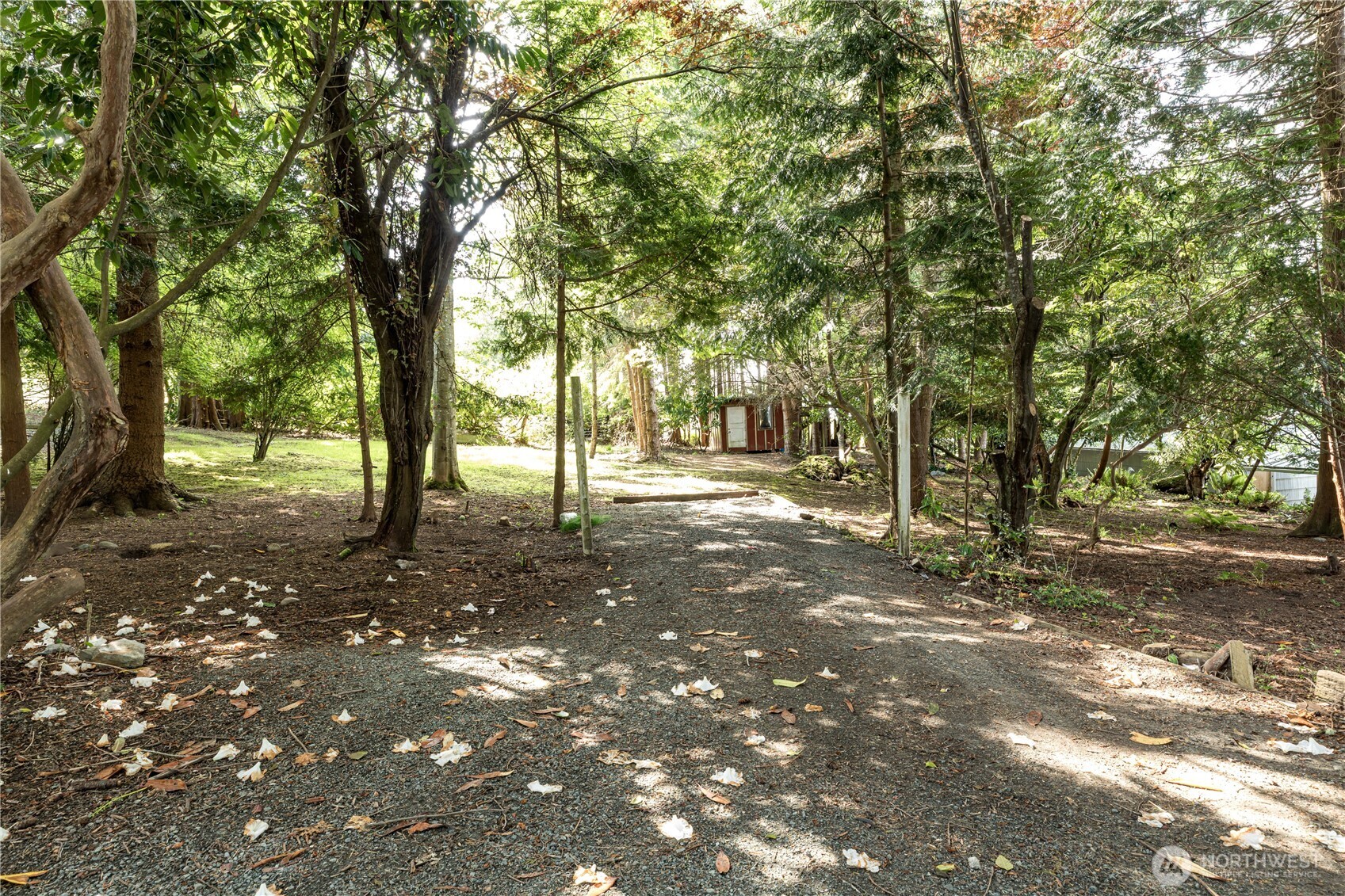 3115 Saratoga Road Langley, WA 98260 - Photo 33 of 40 Gallery Image 33