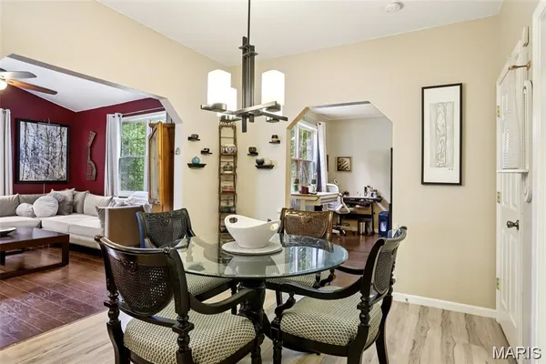 $409,900 | 9965 Shiloh Drive, Hillsboro, MO 63050