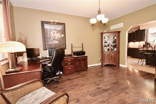 $409,900 | 9965 Shiloh Drive, Hillsboro, MO 63050