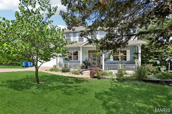 $409,900 | 9965 Shiloh Drive, Hillsboro, MO 63050