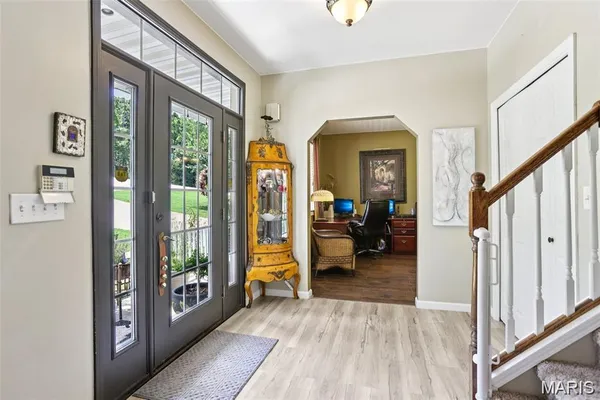 $409,900 | 9965 Shiloh Drive, Hillsboro, MO 63050