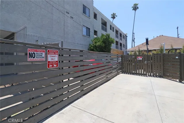 $1,400,000 | 309 North Avenue 50, Los Angeles, CA 90042