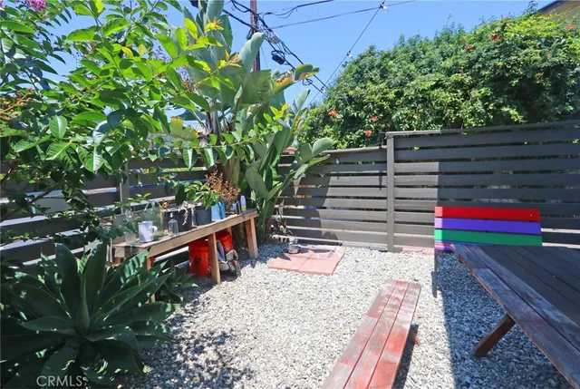 $1,400,000 | 309 North Avenue 50, Los Angeles, CA 90042