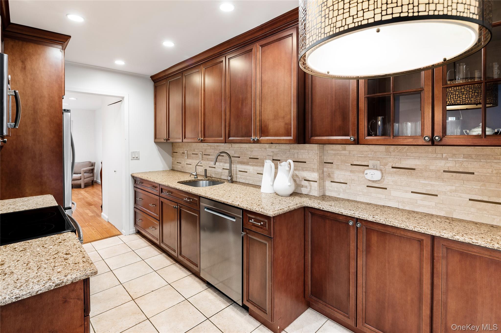 110 Woods End Road Chappaqua, NY 10514 - Photo 12 of 30