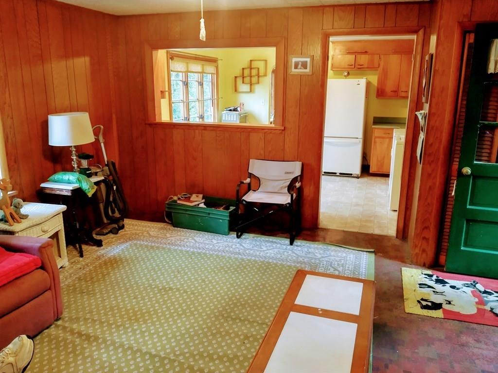 6 Youngs Road Gloucester, MA 01930 - Photo 12 of 14 Gallery Image 12