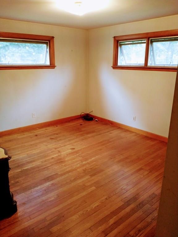 6 Youngs Road Gloucester, MA 01930 - Photo 6 of 14 Gallery Image 6