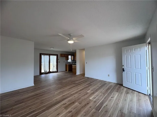 $1,650 | 2505 Highway 54, Graham, NC 27253