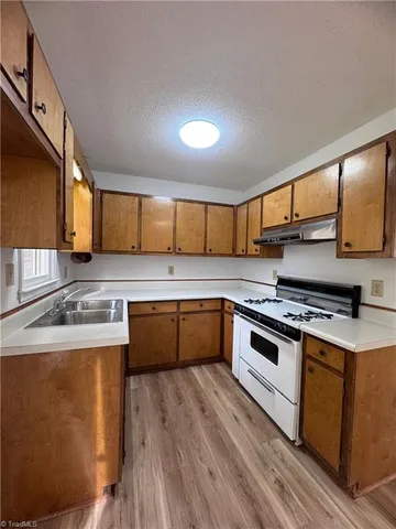 $1,650 | 2505 Highway 54, Graham, NC 27253