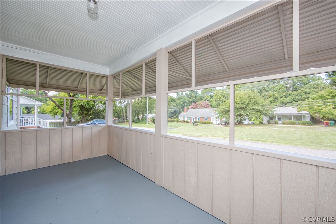 514 Graham Road Petersburg, VA 23805 - Photo 3 of 21 Gallery Image 3