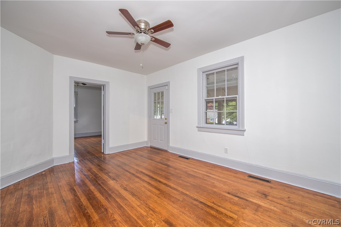 514 Graham Road Petersburg, VA 23805 - Photo 6 of 21 Gallery Image 6