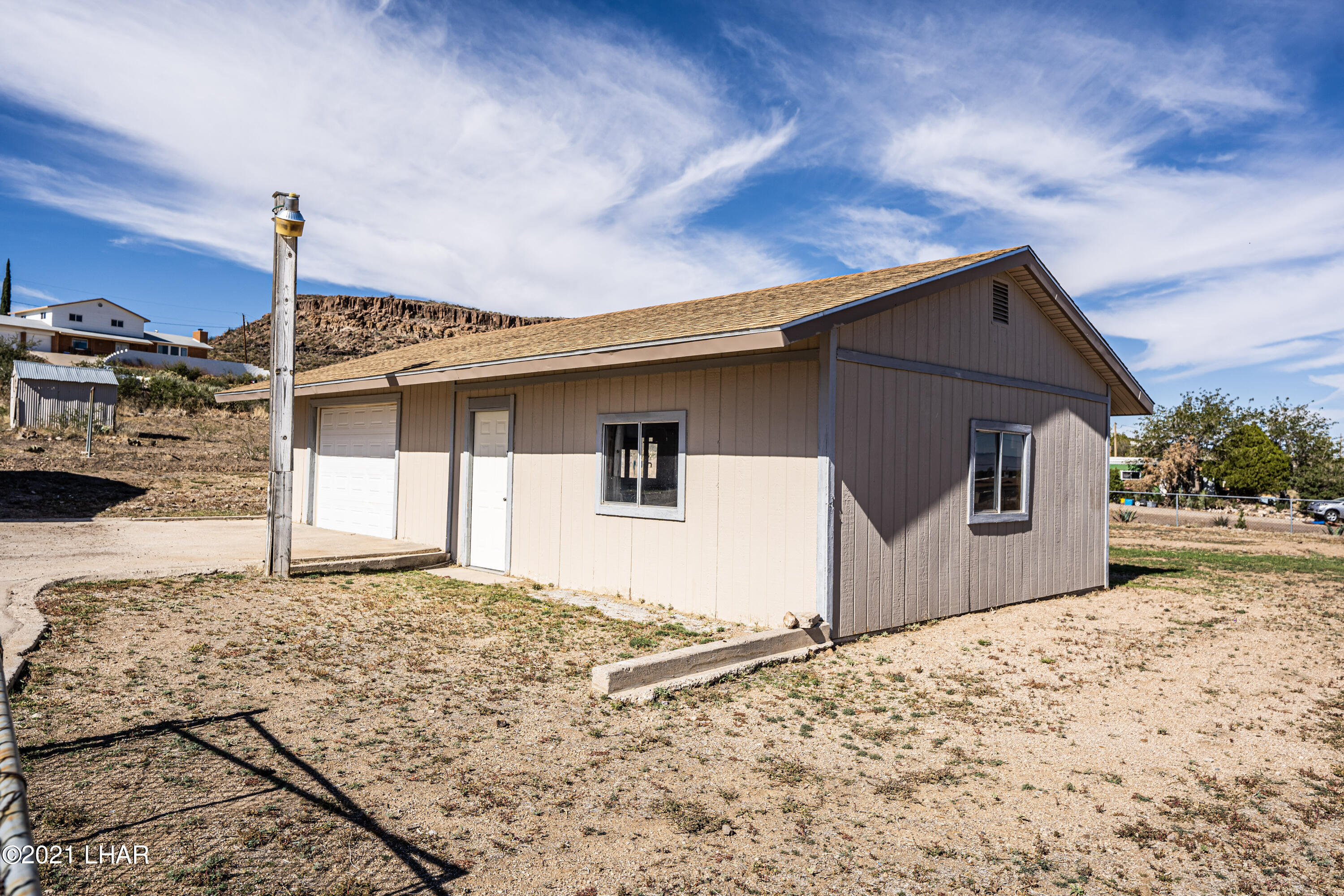 GARAGE/WORKSHOP