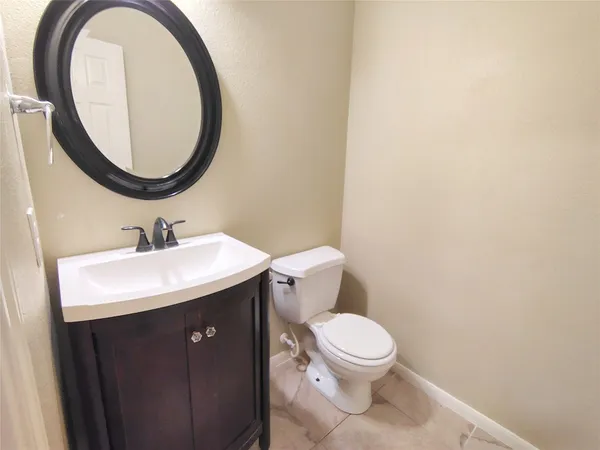 $2,300 | 6334 Richland Hills Drive, Katy, TX 77494