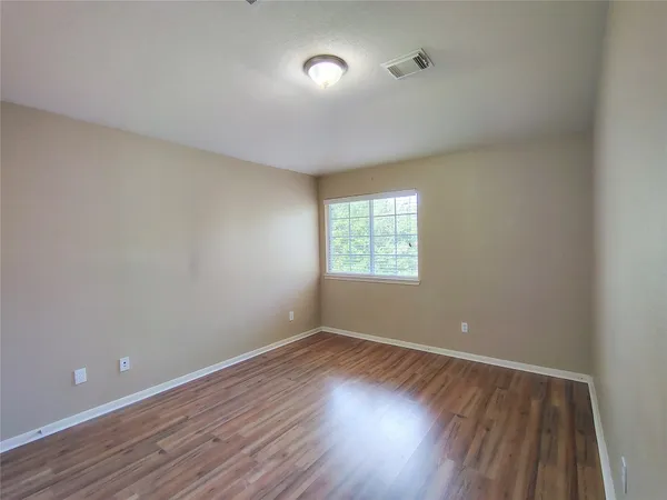 $2,300 | 6334 Richland Hills Drive, Katy, TX 77494